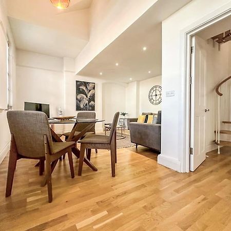 Newly Refurbished Luxury 3 Bedroom Apartment Londra Dış mekan fotoğraf