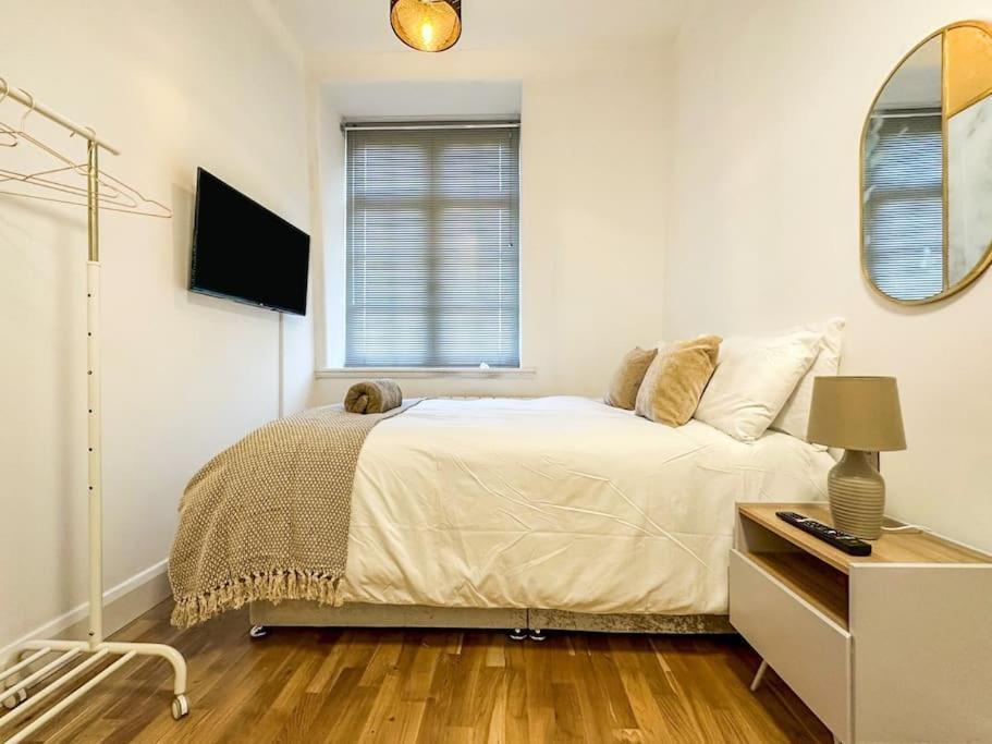 Newly Refurbished Luxury 3 Bedroom Apartment Londra Dış mekan fotoğraf